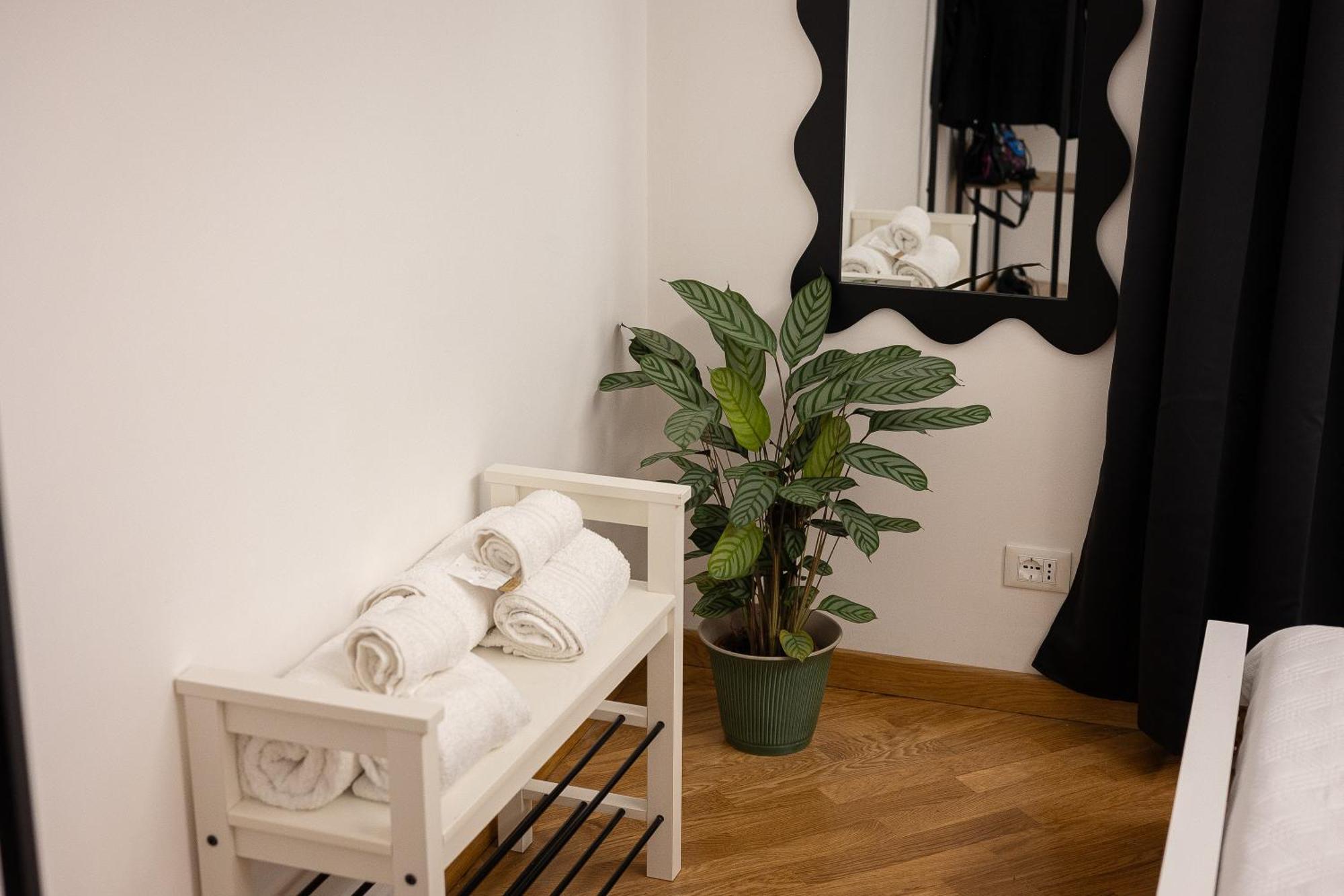 Khris Home Apartments - Trastevere Parini Řím Exteriér fotografie